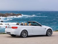 BMW_M3_E92_Convertible_pic_51190.jpg