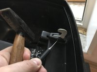 Top case r1100rt lock repair06.JPG