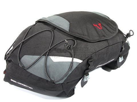 large_tailbag3.jpg