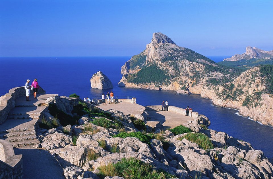 smotrovye-ploshchadki-na-myse-formentor.jpg