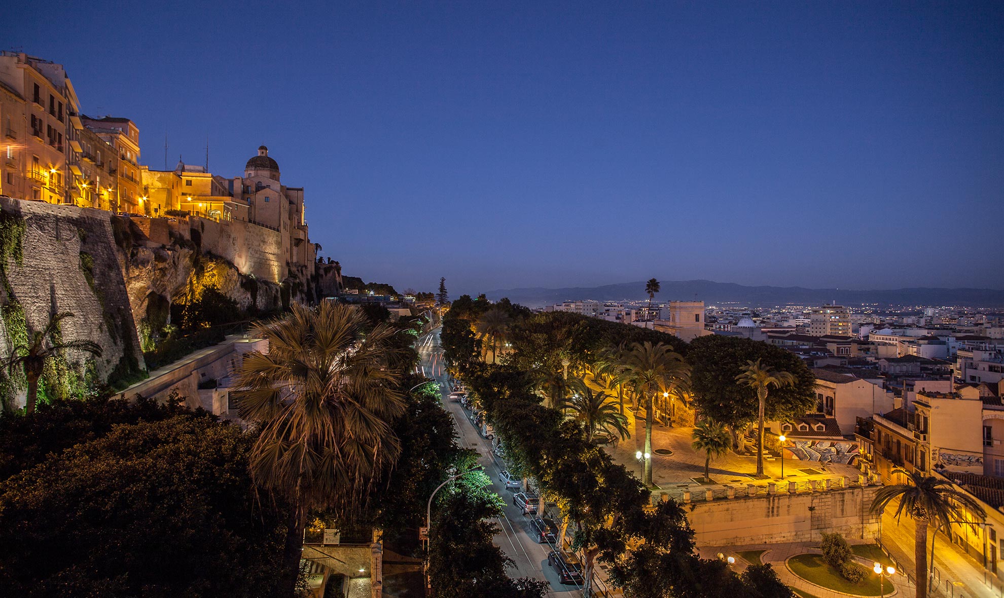 panoramica-cagliari-sera.jpg