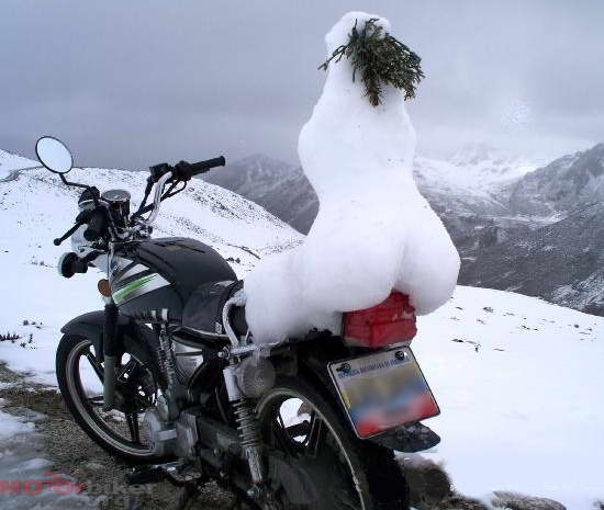 Snow-Man-Motorcycle.jpg