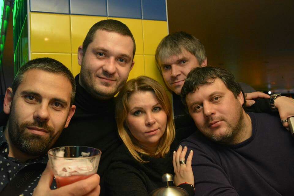 e1e1cca77f5f778ca0e1c7c36d3918d6.jpg