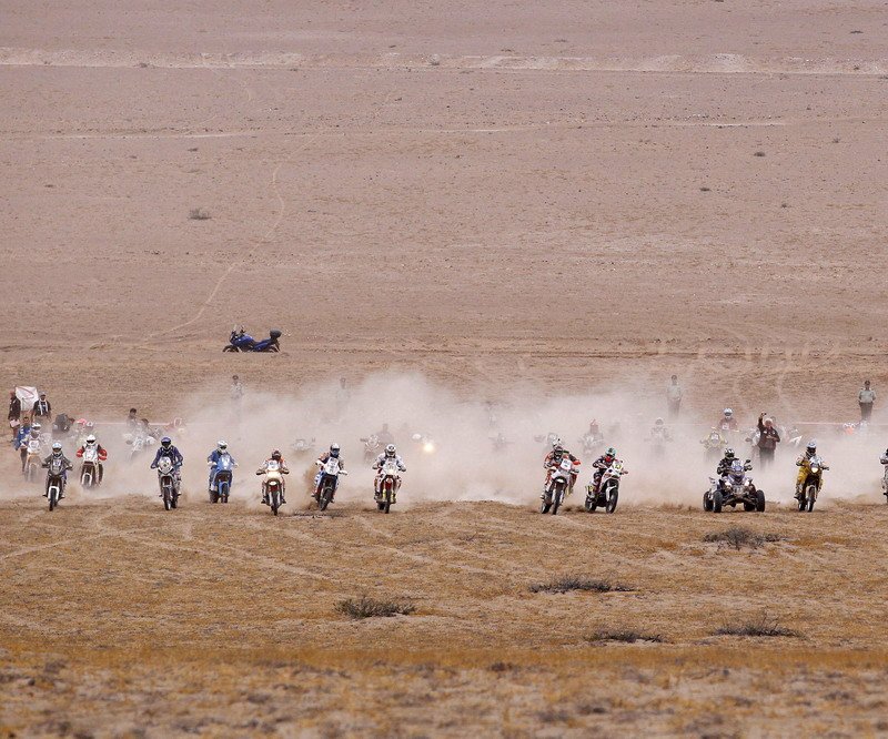 dakar%20depart%20en%20ligne.jpg