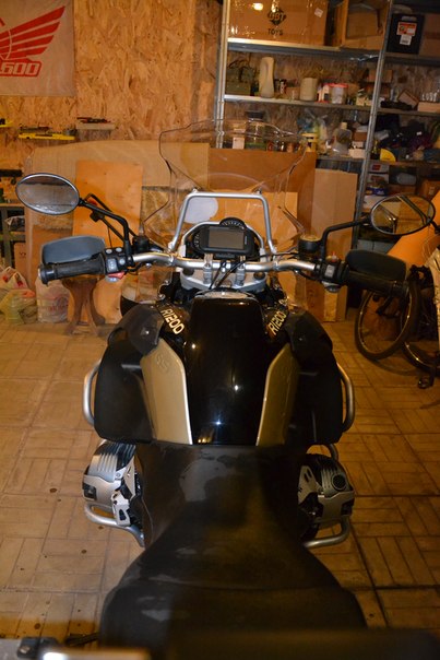 KoJw3dp56c8.jpg
