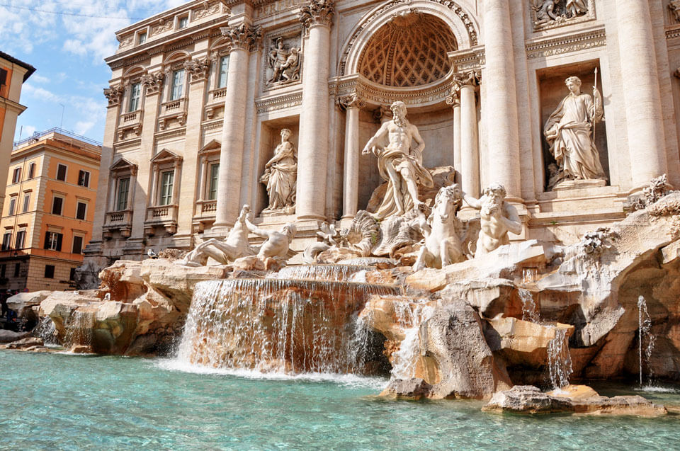 8The-Trevi-Fountain.jpg