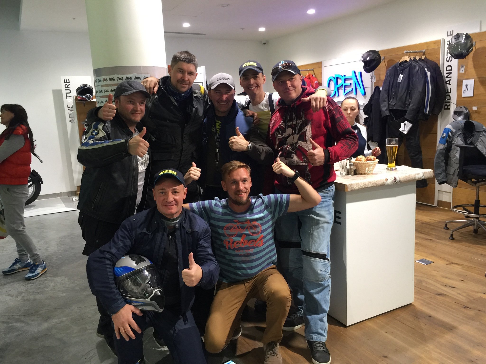 d39a09ec12922717223dd8df3463cde4.jpg
