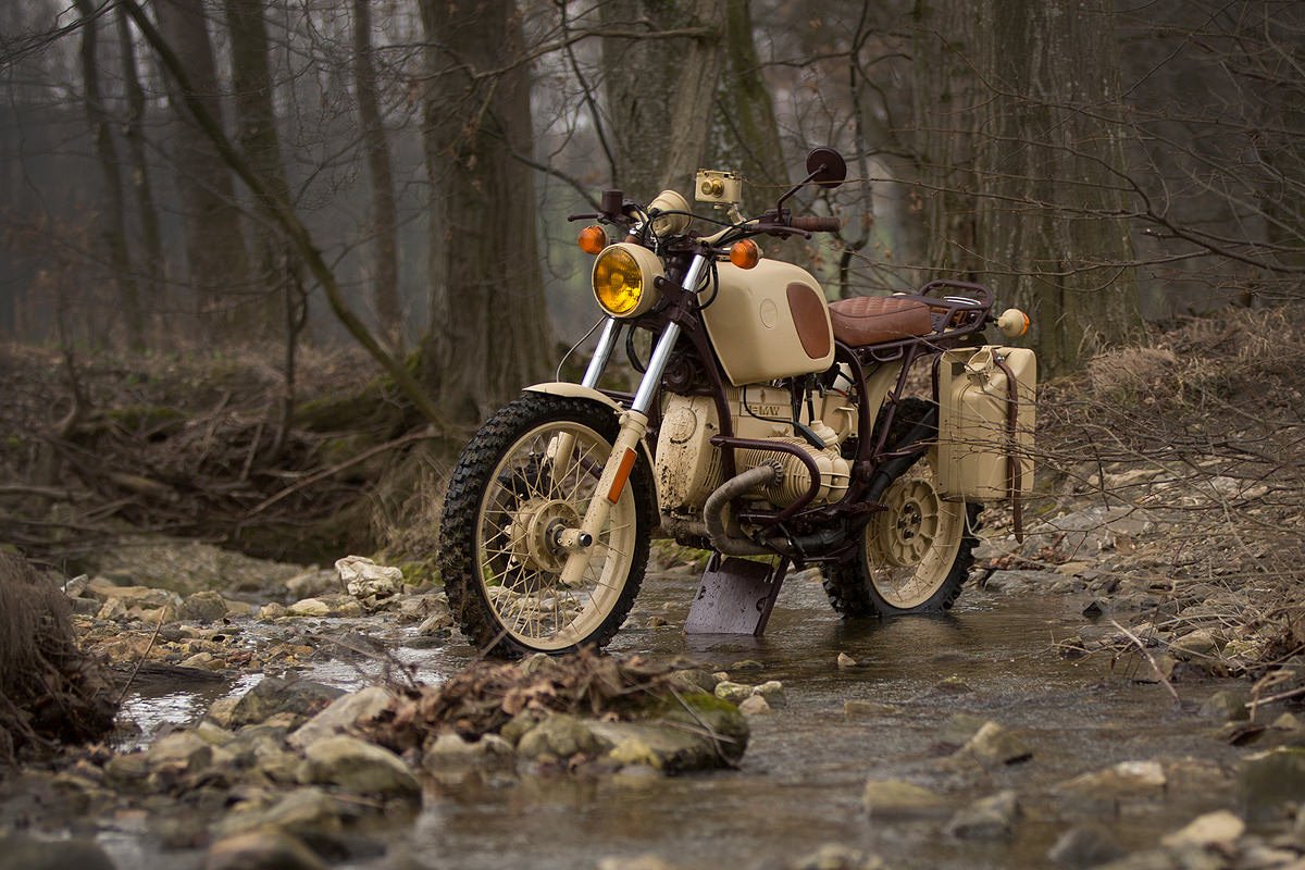 r100gs.jpg