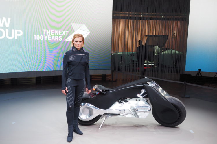 BMW-Motorrad-Vision-Next-100-live-images-48-750x500.jpg