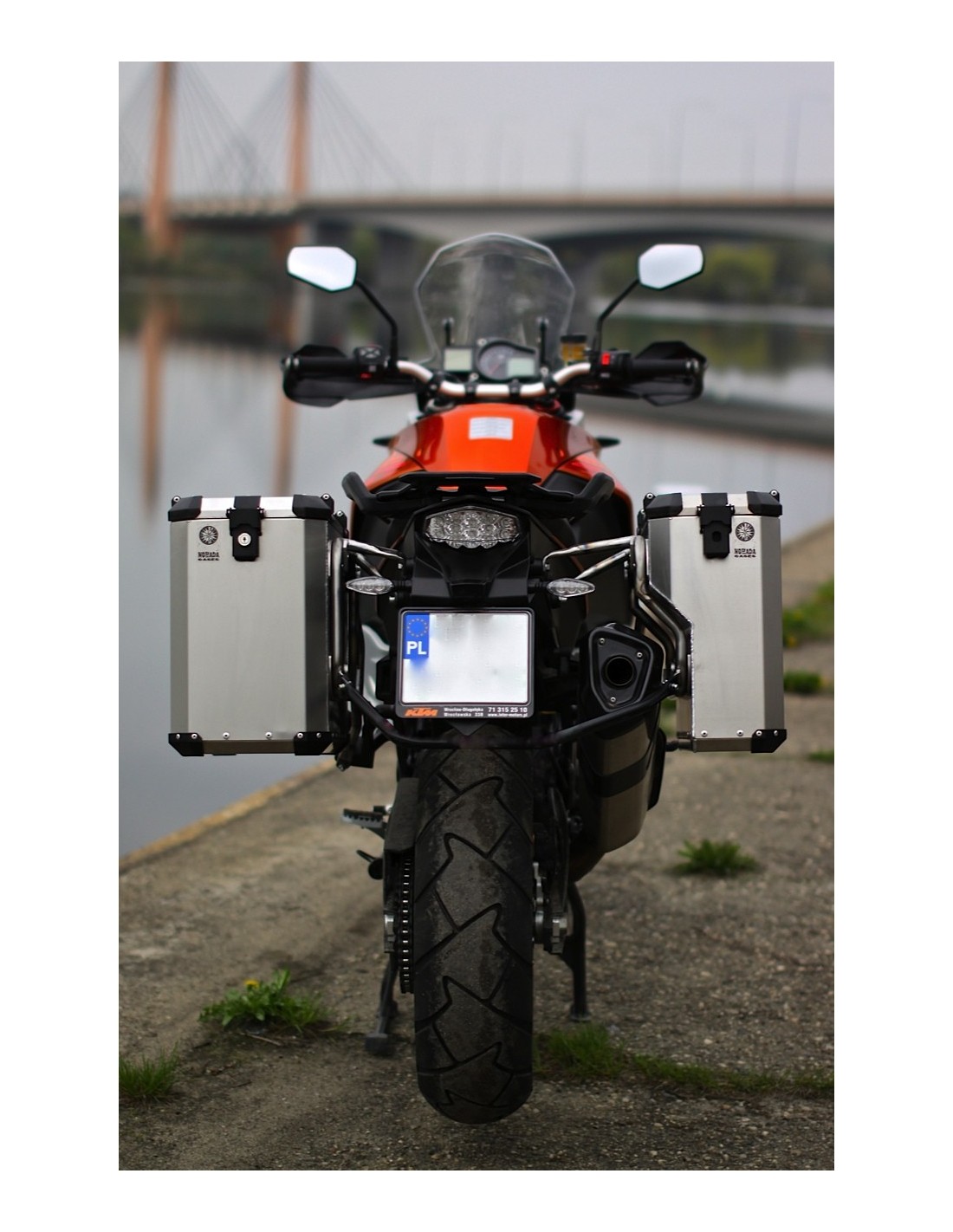 pro-pannier-system-for-ktm-1190-adventure-r-with-nomada-pro-panniers.jpg