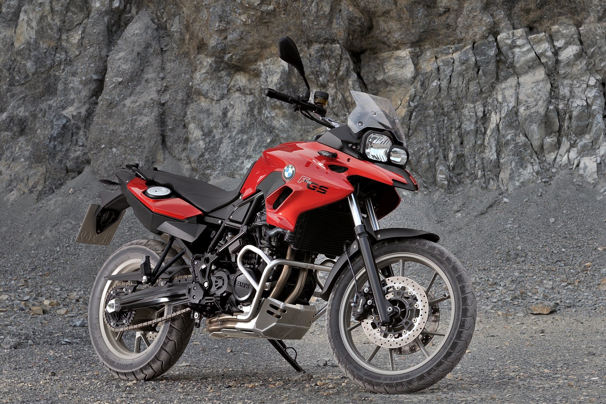 2013-bmw-f700gs-the-new-german-all-rounder-photo-gallery_2.jpg