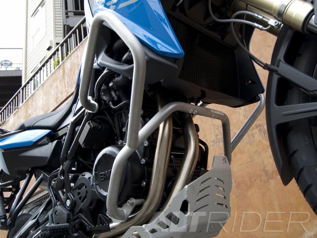 installed-altrider-crash-bars-for-the-bmw-f-800-gs-4.jpg