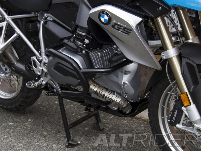 installed-altrider-crash-bars-for-the-bmw-r-1200-gs-water-cooled-32.jpg